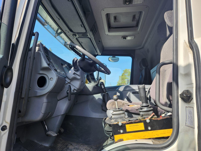 Scania P94 DB4X2LB - משאית מערכת כבלים: תמונה 5 Scania P94 DB4X2LB - משאית מערכת כבלים: תמונה 5