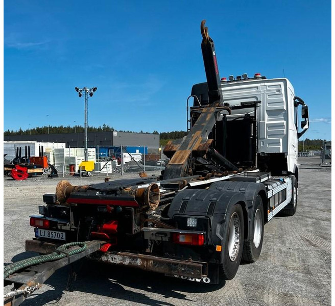 Volvo FH540 6X2 MULTILIFT 22T - משאית הרמת וו: תמונה 3 Volvo FH540 6X2 MULTILIFT 22T - משאית הרמת וו: תמונה 3