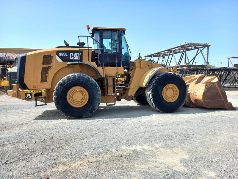 Cat 980L (Abu Dhabi) - מעמיס גלגלים: תמונה 2 Cat 980L (Abu Dhabi) - מעמיס גלגלים: תמונה 2