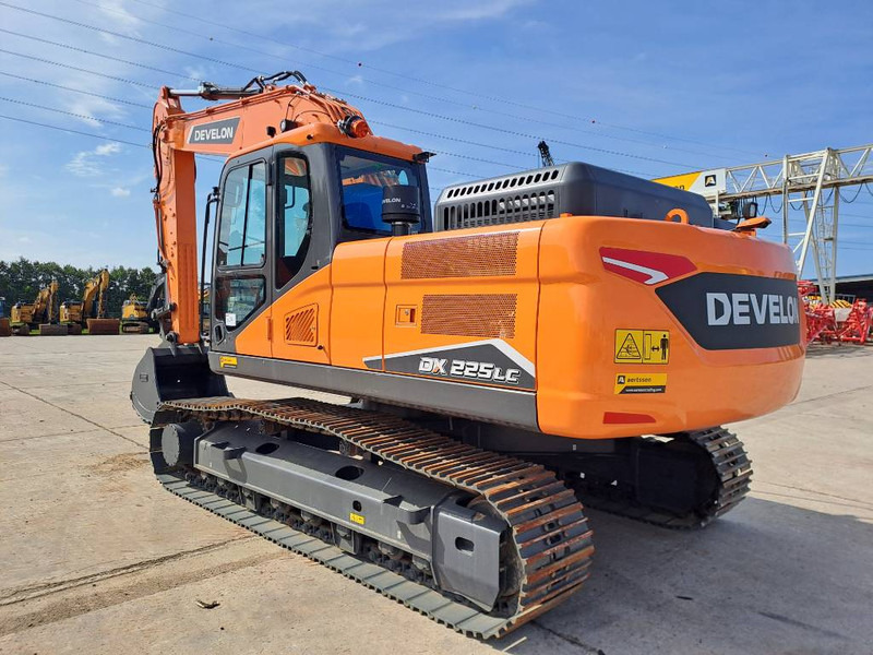 Develon DX225LC-7M (4 pieces available) - מחפר סורק: תמונה 2 Develon DX225LC-7M (4 pieces available) - מחפר סורק: תמונה 2