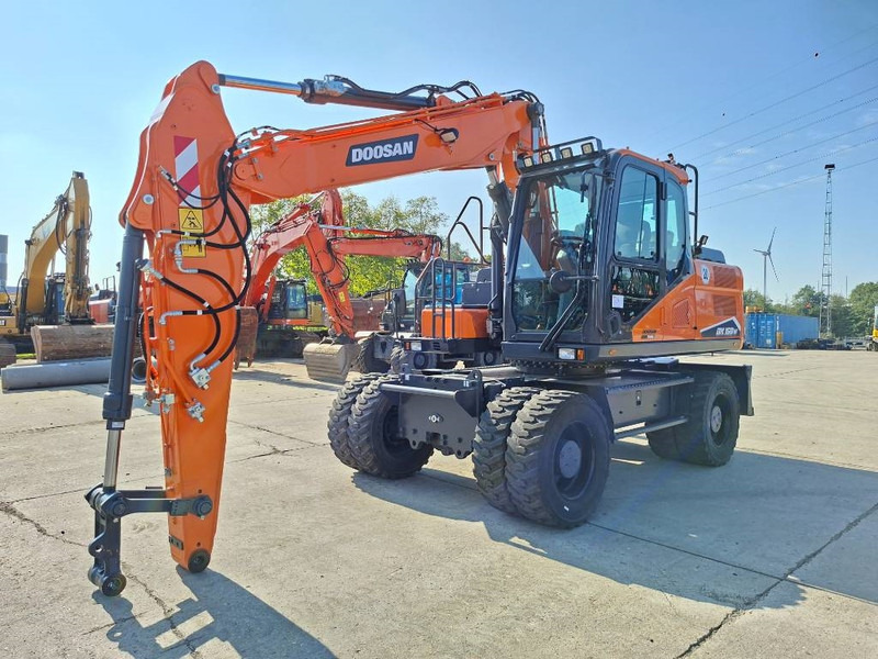 Doosan DX160W-7 - מחפר גלגלים: תמונה 2 Doosan DX160W-7 - מחפר גלגלים: תמונה 2