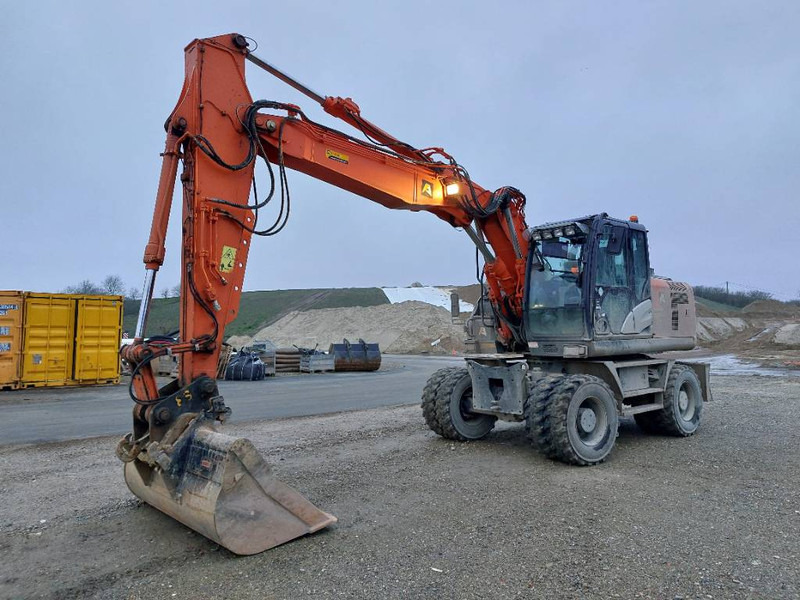 Hitachi ZX170W-5B - מחפר גלגלים: תמונה 2 Hitachi ZX170W-5B - מחפר גלגלים: תמונה 2