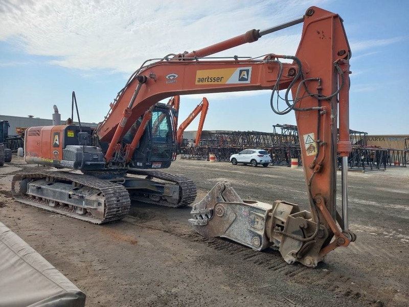 Hitachi ZX220LC (Abu Dhabi) - מחפר סורק: תמונה 3 Hitachi ZX220LC (Abu Dhabi) - מחפר סורק: תמונה 3
