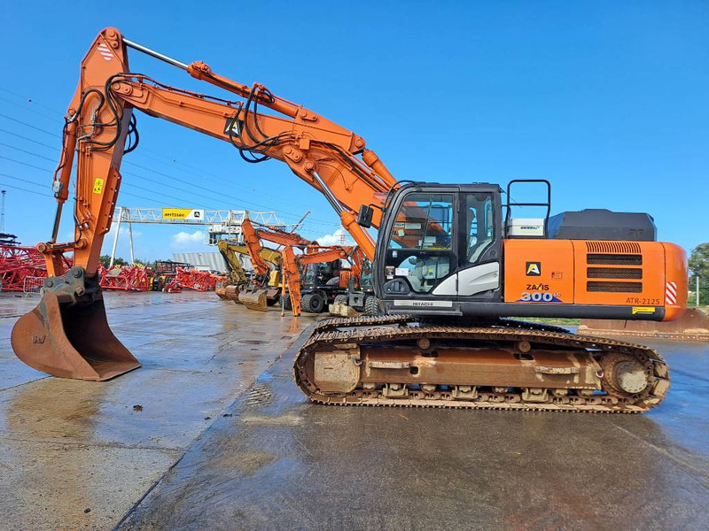 Hitachi ZX300LC-6 - מחפר סורק: תמונה 1 Hitachi ZX300LC-6 - מחפר סורק: תמונה 1