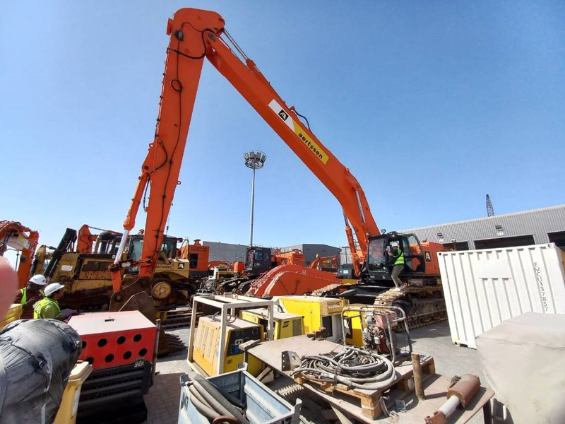 Hitachi ZX870LC H-5G (Abu Dhabi) - מחפר: תמונה 4 Hitachi ZX870LC H-5G (Abu Dhabi) - מחפר: תמונה 4