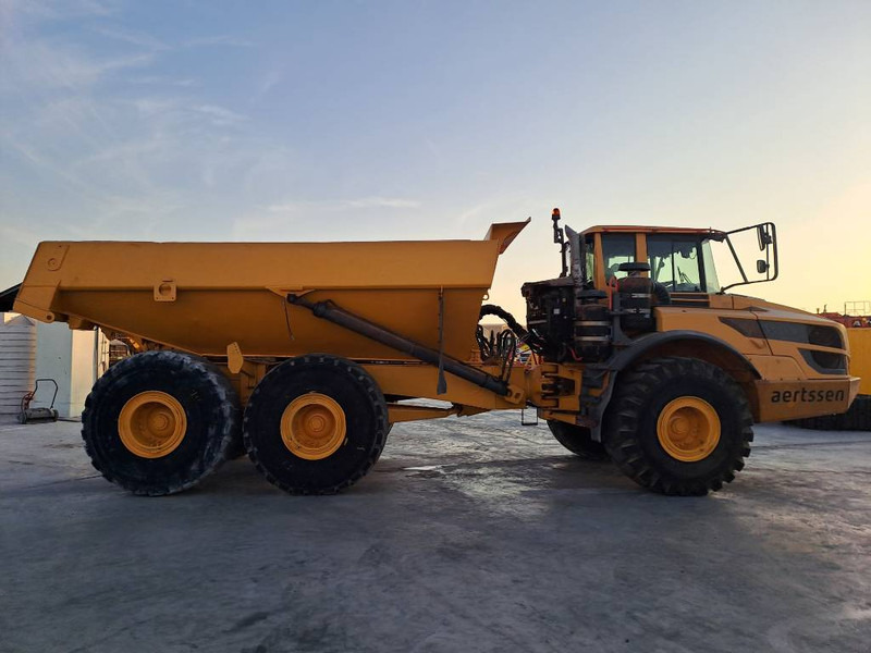 Volvo A40F (Abu Dhabi) - מסיר פסולת מפרקי: תמונה 5 Volvo A40F (Abu Dhabi) - מסיר פסולת מפרקי: תמונה 5