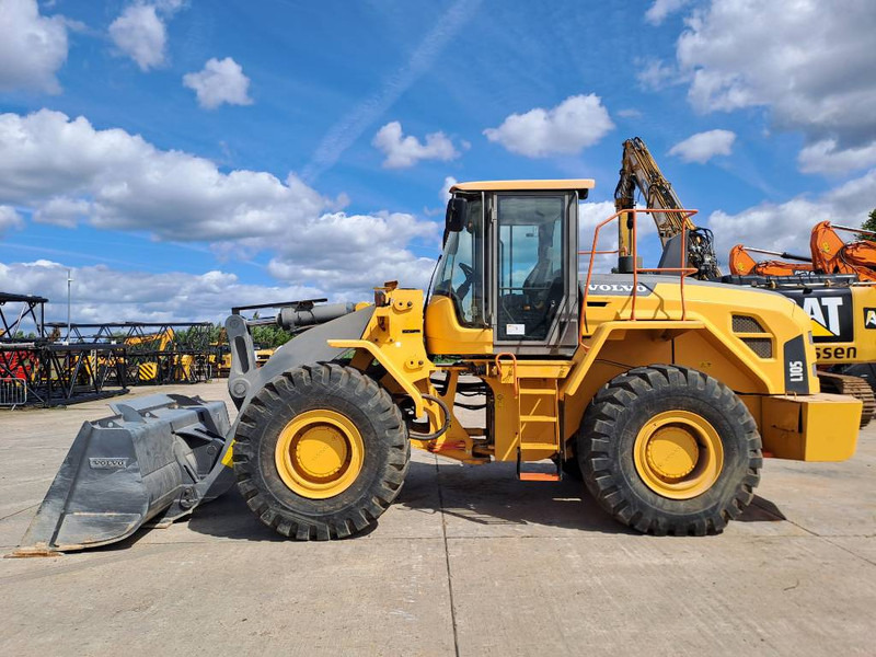 Volvo L 105 - מעמיס גלגלים: תמונה 1 Volvo L 105 - מעמיס גלגלים: תמונה 1