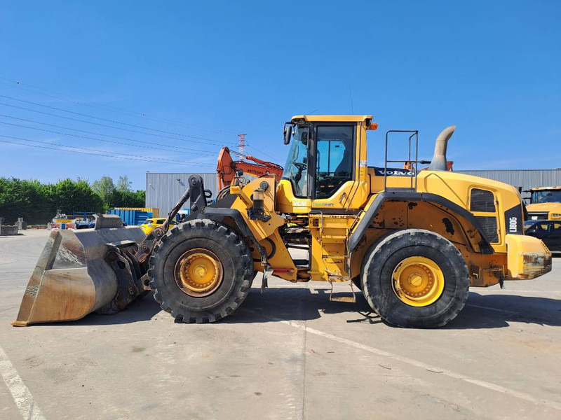 Volvo L180G - מעמיס גלגלים: תמונה 1 Volvo L180G - מעמיס גלגלים: תמונה 1