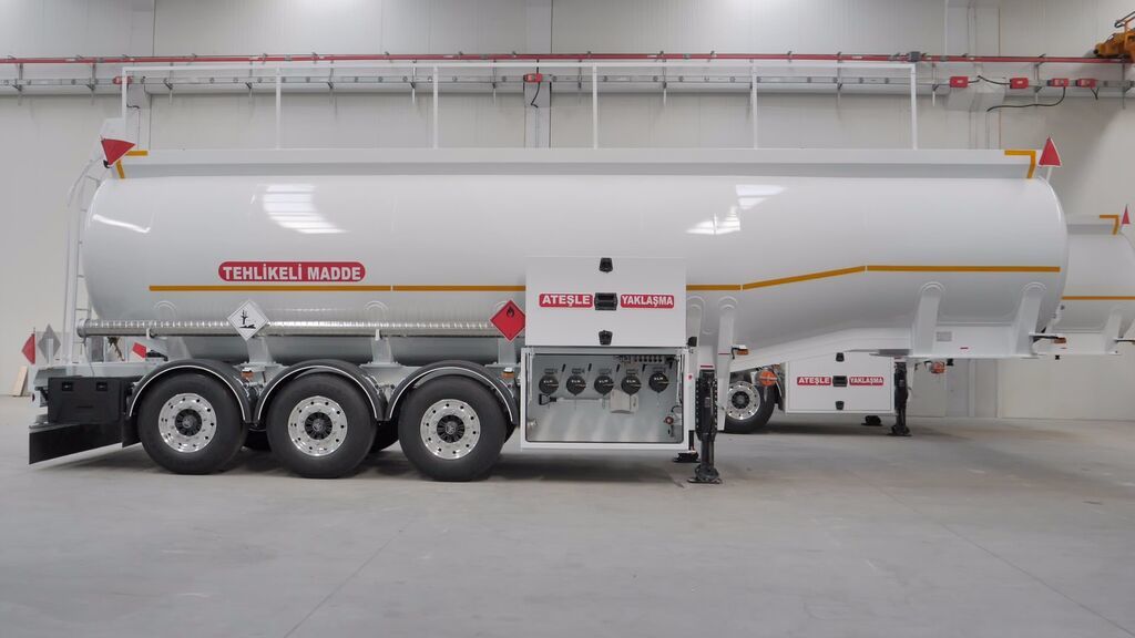 SINAN TANKER-TREYLER Aluminium, fuel tanker- Бензовоз Алюминьевый - סמיטריילר מכל: תמונה 4 SINAN TANKER-TREYLER Aluminium, fuel tanker- Бензовоз Алюминьевый - סמיטריילר מכל: תמונה 4