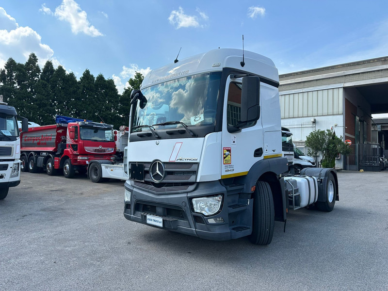 Mercedes-Benz Actros 1843 - יחידת טרקטור: תמונה 1 Mercedes-Benz Actros 1843 - יחידת טרקטור: תמונה 1