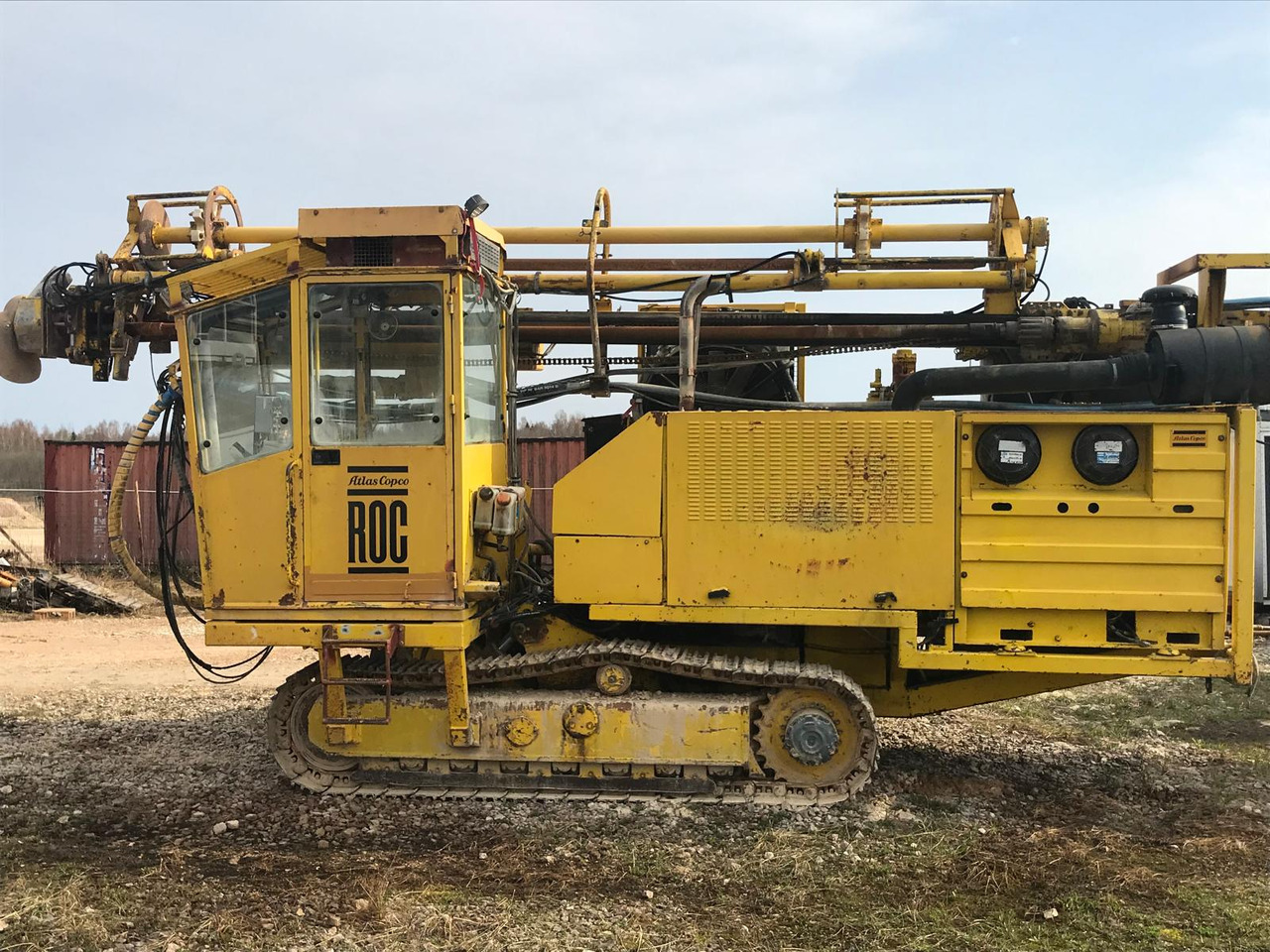 Atlas Copco ROC 860 HC-3 - אסדת קידוח: תמונה 2 Atlas Copco ROC 860 HC-3 - אסדת קידוח: תמונה 2