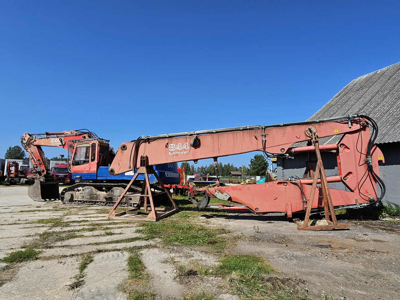 LIEBHERR R944B VH-HD. UHD boom and standart boom included. - מחפר הריסה: תמונה 4 LIEBHERR R944B VH-HD. UHD boom and standart boom included. - מחפר הריסה: תמונה 4