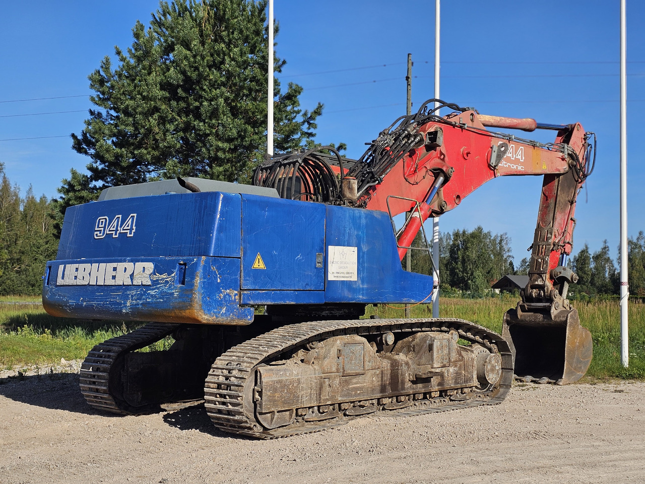 LIEBHERR R944B VH-HD. UHD boom and standart boom included. - מחפר הריסה: תמונה 4 LIEBHERR R944B VH-HD. UHD boom and standart boom included. - מחפר הריסה: תמונה 4
