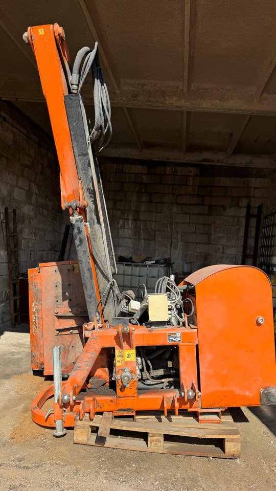 Tifermec 600K Boom mover - מכסחת תבואה/ עשבים: תמונה 3 Tifermec 600K Boom mover - מכסחת תבואה/ עשבים: תמונה 3