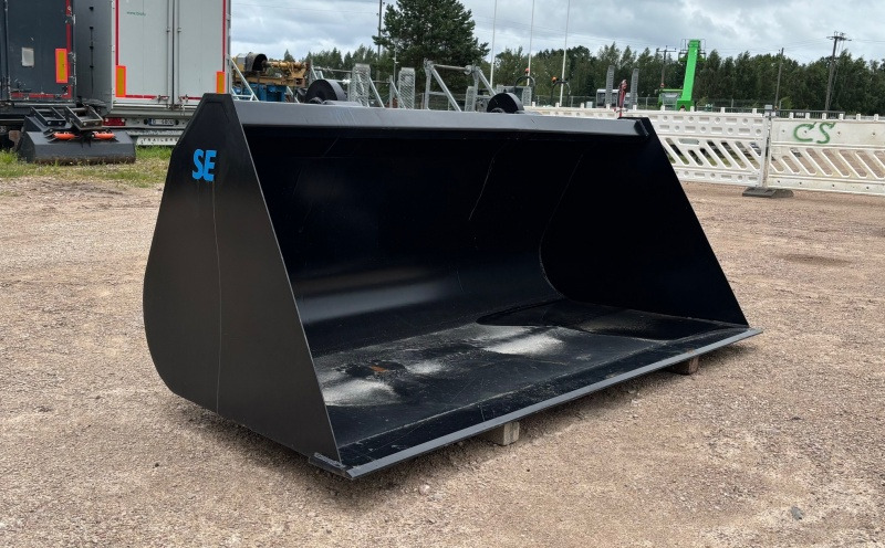 Volvo BM 2400mm - דלי מעמיס עבור מעמיס גלגלים: תמונה 1 Volvo BM 2400mm - דלי מעמיס עבור מעמיס גלגלים: תמונה 1