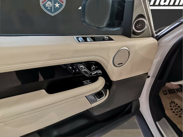 LAND ROVER Range Rover Vogue 4WD SPORT PANORAMA HOMELINK... - SUV: תמונה 3 LAND ROVER Range Rover Vogue 4WD SPORT PANORAMA HOMELINK... - SUV: תמונה 3