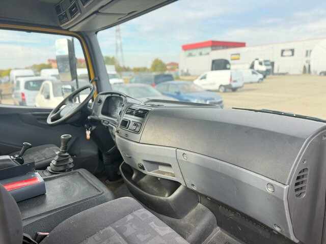 MERCEDES-BENZ Atego 1022 L Pritsche / Klima / Tachograph... - משאית גרירה: תמונה 4 MERCEDES-BENZ Atego 1022 L Pritsche / Klima / Tachograph... - משאית גרירה: תמונה 4