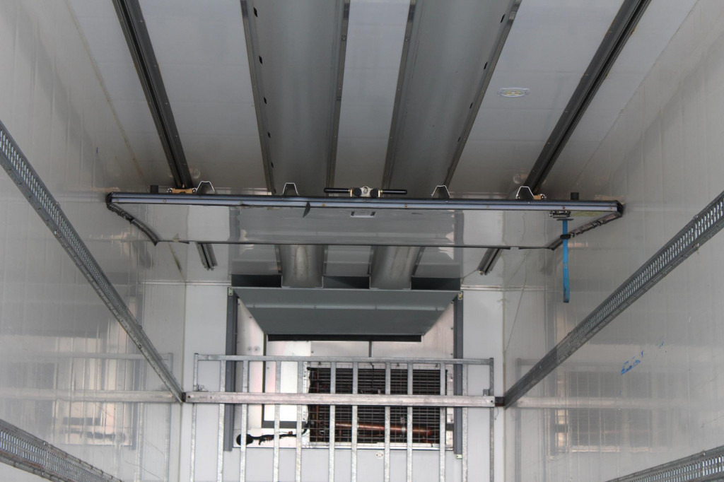 Chereau Thermo King SLXe 200 Aluboden FRC 06 2025 - סמיטריילר עם קירור: תמונה 2 Chereau Thermo King SLXe 200 Aluboden FRC 06 2025 - סמיטריילר עם קירור: תמונה 2