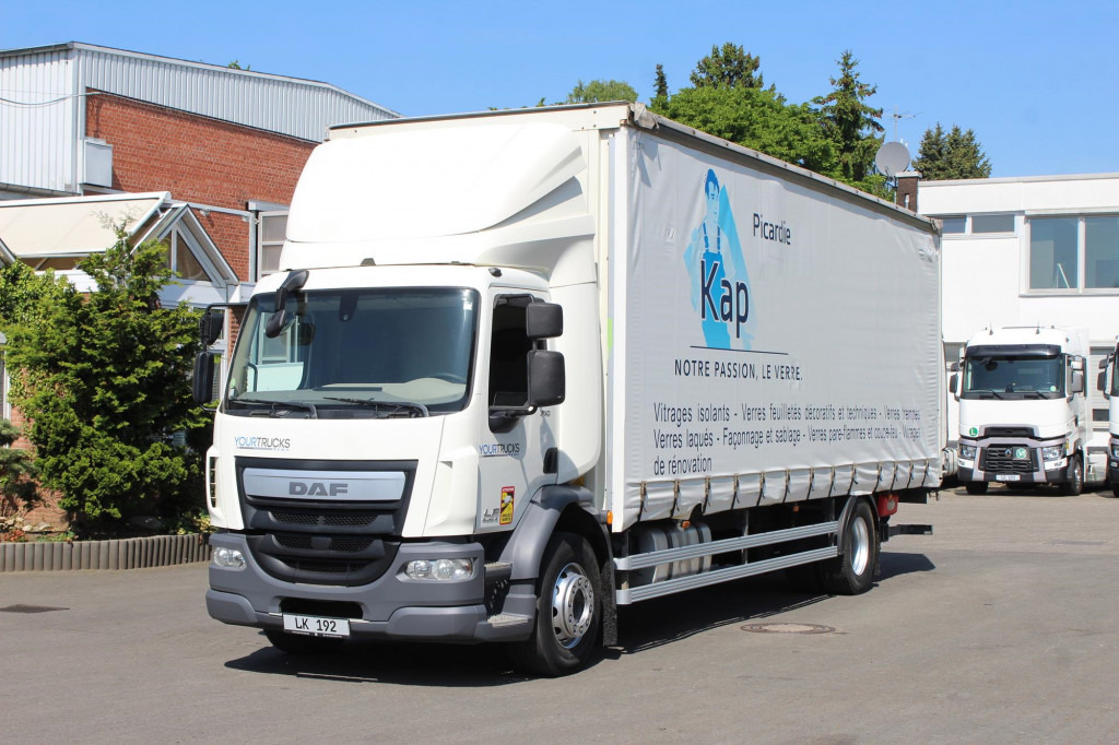 Daf LF 310 Plane Klima LDW Edscha LBW - משאית וילונות צד: תמונה 1 Daf LF 310 Plane Klima LDW Edscha LBW - משאית וילונות צד: תמונה 1