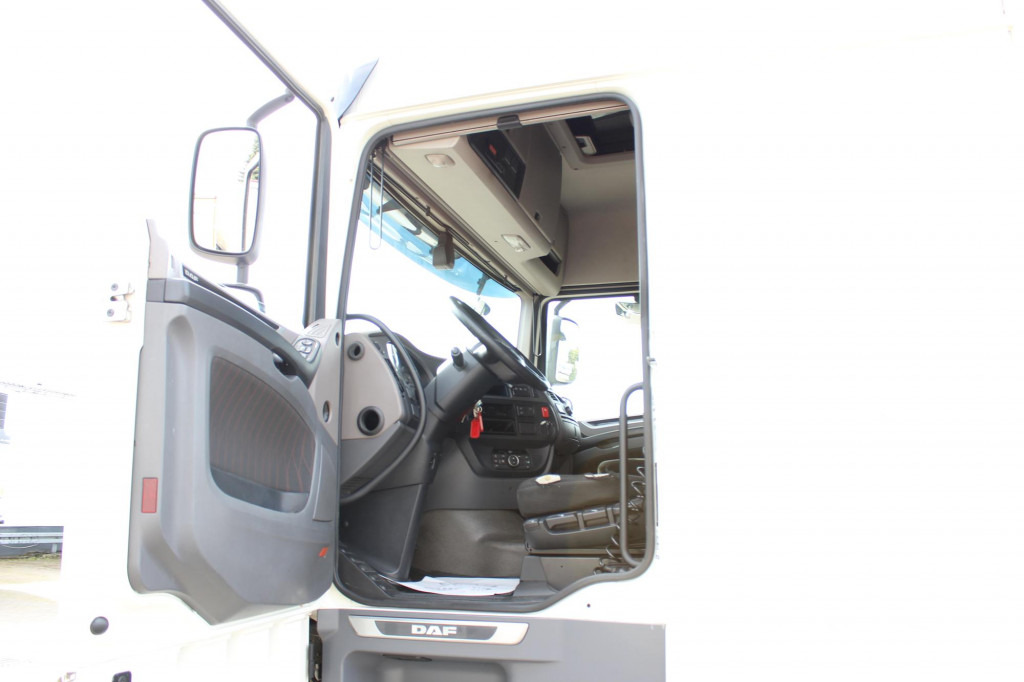 Daf XF 530 SC Retarder ACC LDW Kühlbox Vollspoiler - יחידת טרקטור: תמונה 5 Daf XF 530 SC Retarder ACC LDW Kühlbox Vollspoiler - יחידת טרקטור: תמונה 5
