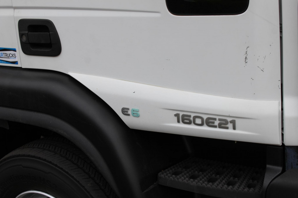 Iveco Eurocargo 160E210 E6 Koffer 6,9m Seiten Tür LBW - משאית תיבה: תמונה 4 Iveco Eurocargo 160E210 E6 Koffer 6,9m Seiten Tür LBW - משאית תיבה: תמונה 4