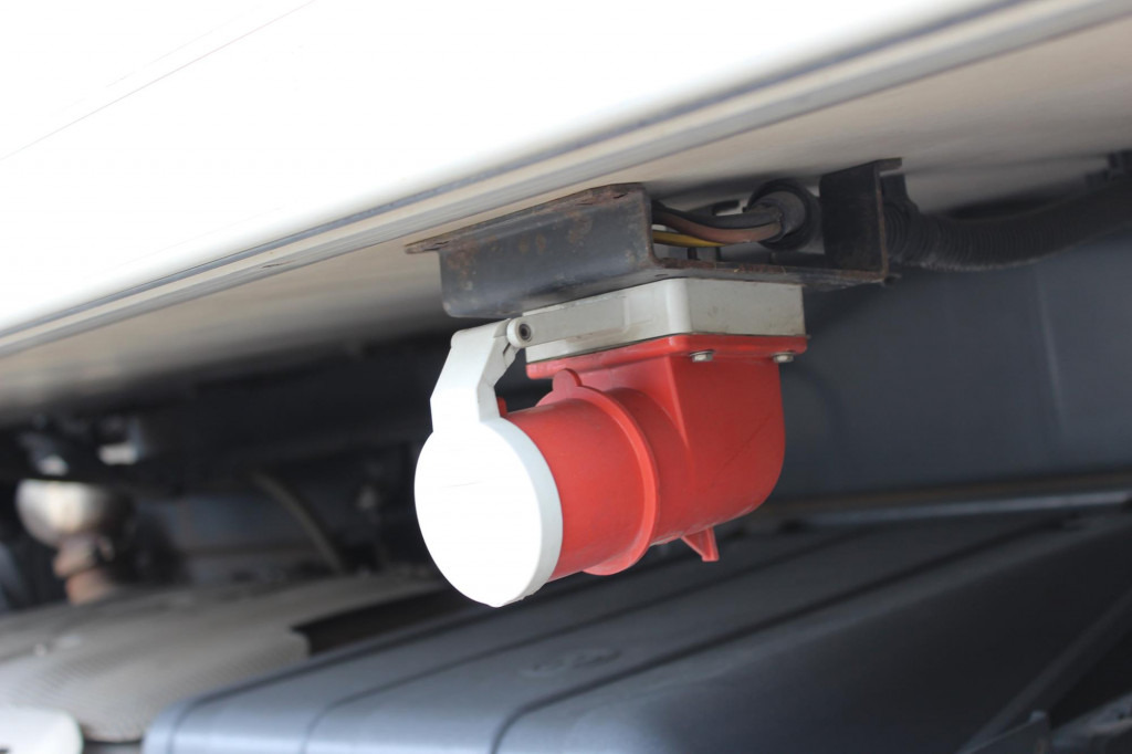 Iveco Eurocargo ML190-280L E6 CS 1250 Mt Tür+LBW FRC - משאית קירור: תמונה 5 Iveco Eurocargo ML190-280L E6 CS 1250 Mt Tür+LBW FRC - משאית קירור: תמונה 5