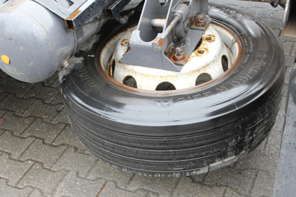 משאית עם שלדת תא Renault Premium 380DXi BDF Schlafkabine LBW AHK 298 TKm: תמונה 15 משאית עם שלדת תא Renault Premium 380DXi BDF Schlafkabine LBW AHK 298 TKm: תמונה 15