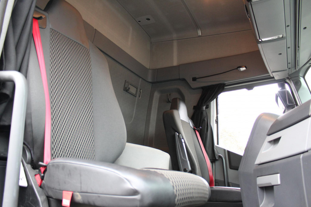 Renault T460 Retarder 2 Tanks Standklima VIN : KD - יחידת טרקטור: תמונה 2 Renault T460 Retarder 2 Tanks Standklima VIN : KD - יחידת טרקטור: תמונה 2