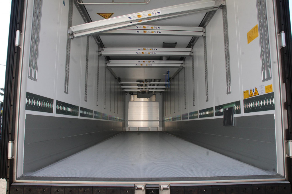 SCHMITZ Thermo King Spectrum A500 Bi-Temp DS Strom BB - סמיטריילר עם קירור: תמונה 2 SCHMITZ Thermo King Spectrum A500 Bi-Temp DS Strom BB - סמיטריילר עם קירור: תמונה 2