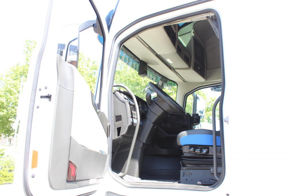 Volvo FH 500 Globe XL I-Park Cool Navi Miete-Rent! - יחידת טרקטור: תמונה 2 Volvo FH 500 Globe XL I-Park Cool Navi Miete-Rent! - יחידת טרקטור: תמונה 2
