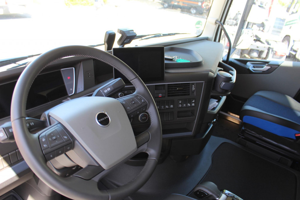 Volvo FH 500 Globe XL I-Park Cool Navi Miete-Rent! - יחידת טרקטור: תמונה 4 Volvo FH 500 Globe XL I-Park Cool Navi Miete-Rent! - יחידת טרקטור: תמונה 4