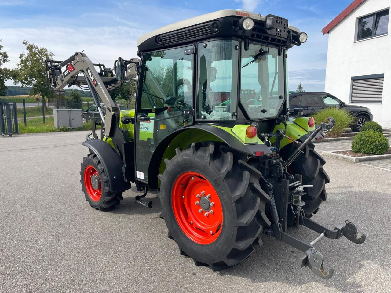 CLAAS Nexos 210 mit Frontlader, 236Bh, FZW, NEUWERTIG! - טרקטור חקלאי: תמונה 3 CLAAS Nexos 210 mit Frontlader, 236Bh, FZW, NEUWERTIG! - טרקטור חקלאי: תמונה 3