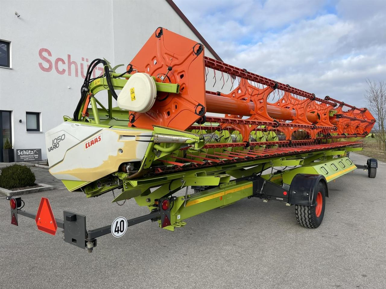 CLAAS Schneidwerk Claas Vario V1050, ca. 1600ha, LED Laser, Bj. 2016 - ראש תבואה: תמונה 2 CLAAS Schneidwerk Claas Vario V1050, ca. 1600ha, LED Laser, Bj. 2016 - ראש תבואה: תמונה 2