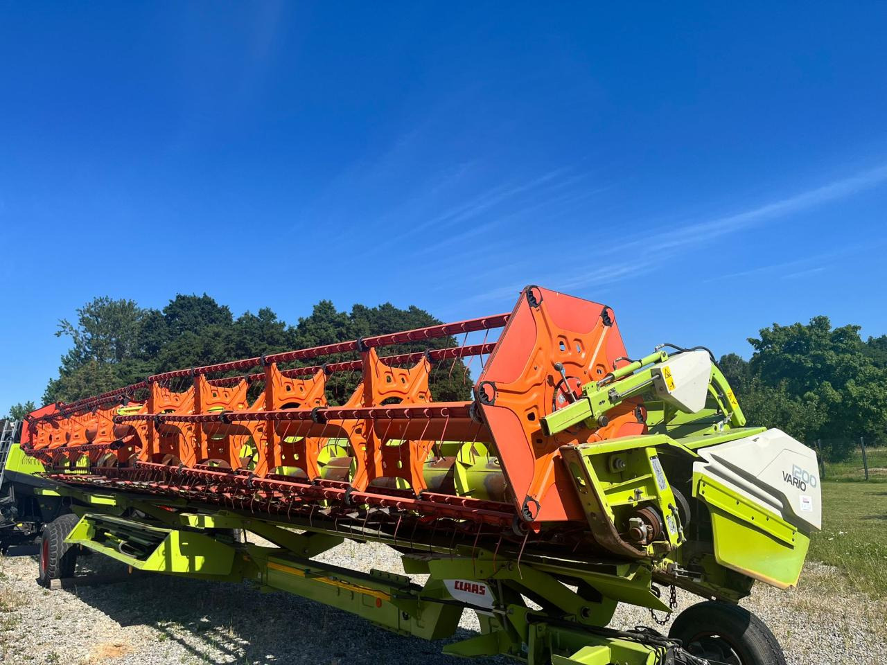 CLAAS Vario 1200 ohne Wagen - צרופת מקצרת מספוא: תמונה 1 CLAAS Vario 1200 ohne Wagen - צרופת מקצרת מספוא: תמונה 1