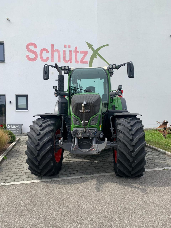 Fendt 724 Vario Power Plus GPS, Baujahr 2019 - טרקטור חקלאי: תמונה 3 Fendt 724 Vario Power Plus GPS, Baujahr 2019 - טרקטור חקלאי: תמונה 3