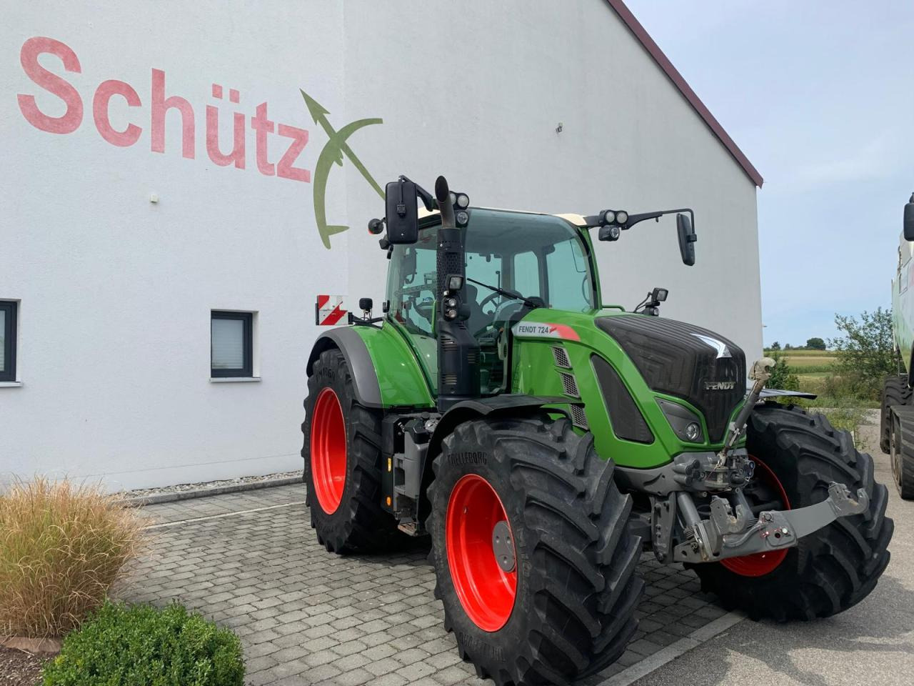 Fendt 724 Vario Power Plus GPS, Baujahr 2019 - טרקטור חקלאי: תמונה 2 Fendt 724 Vario Power Plus GPS, Baujahr 2019 - טרקטור חקלאי: תמונה 2