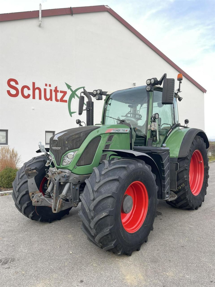 Fendt Fendt 718 Vario SCR GPS - טרקטור חקלאי: תמונה 1 Fendt Fendt 718 Vario SCR GPS - טרקטור חקלאי: תמונה 1