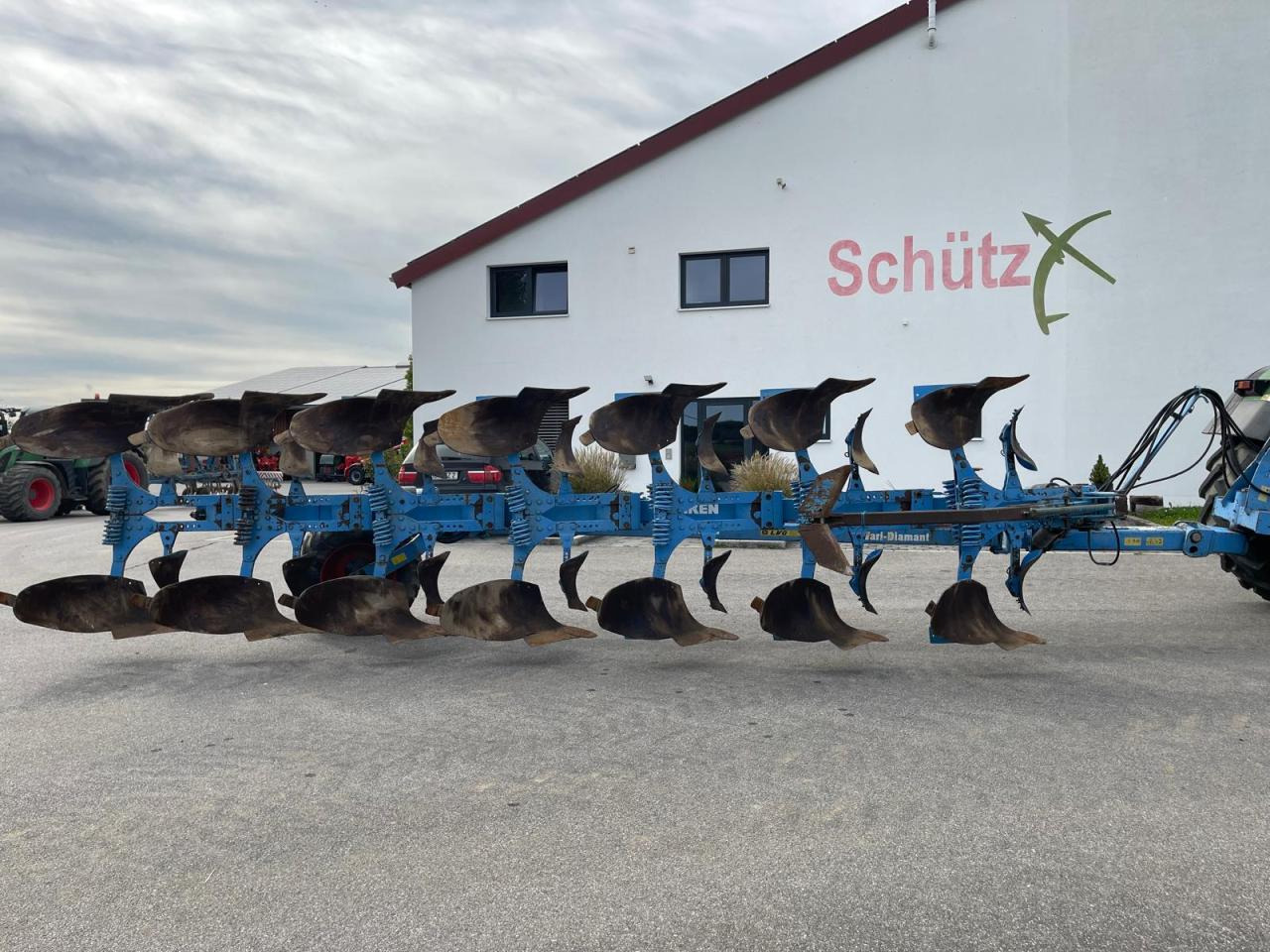 Lemken Vari Diamant 9X 6/7L100, 7-Schar Lemken Pflug mit Packerarm - מחרשה: תמונה 1 Lemken Vari Diamant 9X 6/7L100, 7-Schar Lemken Pflug mit Packerarm - מחרשה: תמונה 1