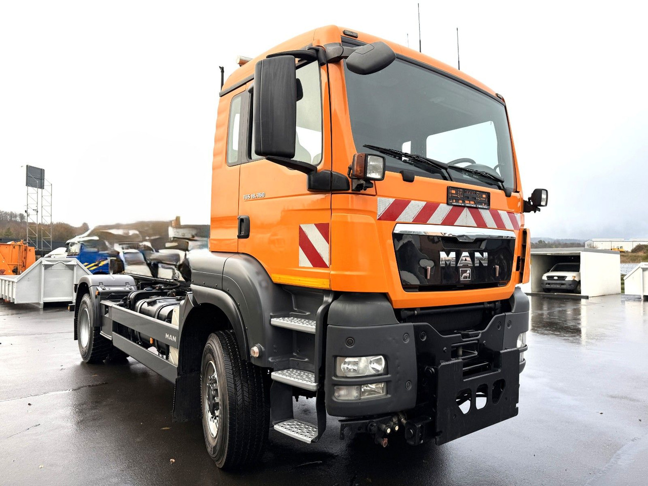 MAN TGS 18.360 4x4 Winterdienst Meiller Fahrgestell - משאית עם שלדת תא: תמונה 1 MAN TGS 18.360 4x4 Winterdienst Meiller Fahrgestell - משאית עם שלדת תא: תמונה 1