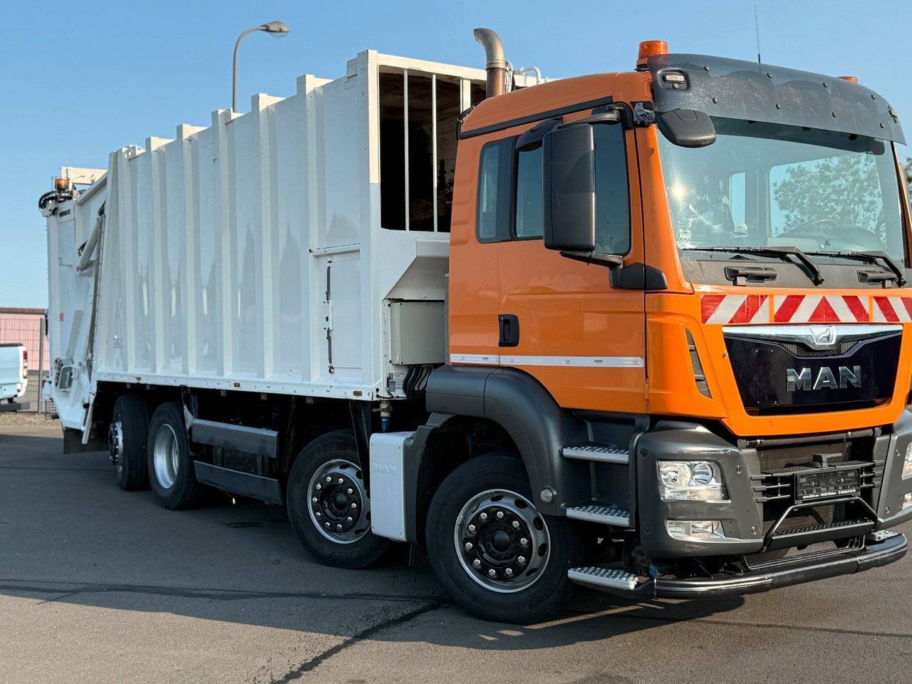 MAN TGS 32.360 8x2 Zoeller Mekam, duo Schütte - משאית אשפה: תמונה 3 MAN TGS 32.360 8x2 Zoeller Mekam, duo Schütte - משאית אשפה: תמונה 3