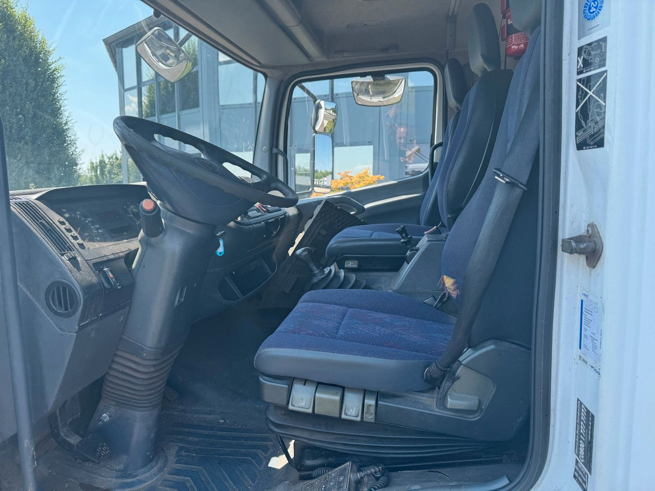 Mercedes-Benz 818 Koffer / LBW / AHK + DL - כלי רכב מסחרי עם תיבה: תמונה 4 Mercedes-Benz 818 Koffer / LBW / AHK + DL - כלי רכב מסחרי עם תיבה: תמונה 4