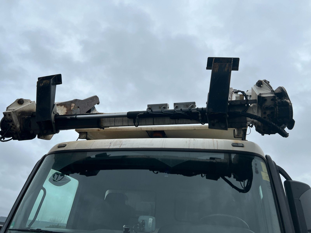 Mercedes-Benz Actros 2532 MP 3 Faun Frontlader 533 Waage Mercedes-Benz Actros 2532 MP 3 Faun Frontlader 533 Waage - משאית אשפה: תמונה 3 Mercedes-Benz Actros 2532 MP 3 Faun Frontlader 533 Waage Mercedes-Benz Actros 2532 MP 3 Faun Frontlader 533 Waage - משאית אשפה: תמונה 3