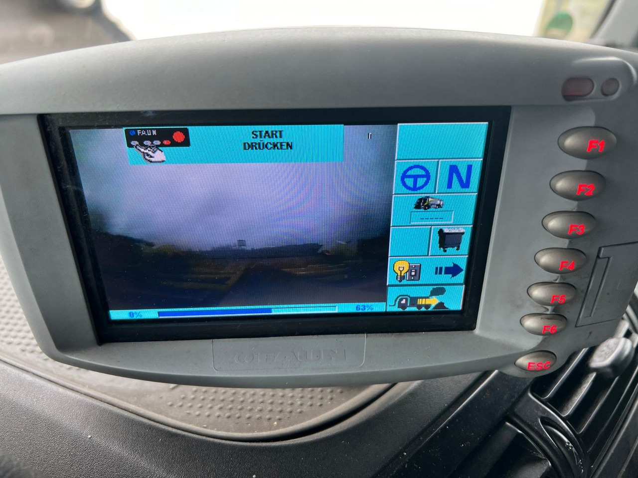 Mercedes-Benz Actros 2532 MP 3 Faun Frontlader 533 Waage Mercedes-Benz Actros 2532 MP 3 Faun Frontlader 533 Waage - משאית אשפה: תמונה 5 Mercedes-Benz Actros 2532 MP 3 Faun Frontlader 533 Waage Mercedes-Benz Actros 2532 MP 3 Faun Frontlader 533 Waage - משאית אשפה: תמונה 5