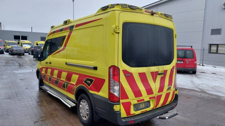 FORD TRANSIT 2,0TDI AMBULANCE KLIMA 1.2018 EURO 6, 3 UNITS - אמבולנס: תמונה 2 FORD TRANSIT 2,0TDI AMBULANCE KLIMA 1.2018 EURO 6, 3 UNITS - אמבולנס: תמונה 2