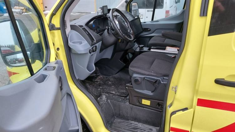 FORD TRANSIT 2,0TDI AMBULANCE KLIMA 12.2018 EURO 6, 3 UNITS - אמבולנס: תמונה 5 FORD TRANSIT 2,0TDI AMBULANCE KLIMA 12.2018 EURO 6, 3 UNITS - אמבולנס: תמונה 5