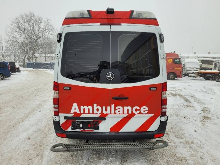 MERCEDES – BENZ SPRINTER 3.0D AMBULANCE (PROFILE) KLIMA 7.2015 EURO 6 - אמבולנס: תמונה 5 MERCEDES – BENZ SPRINTER 3.0D AMBULANCE (PROFILE) KLIMA 7.2015 EURO 6 - אמבולנס: תמונה 5