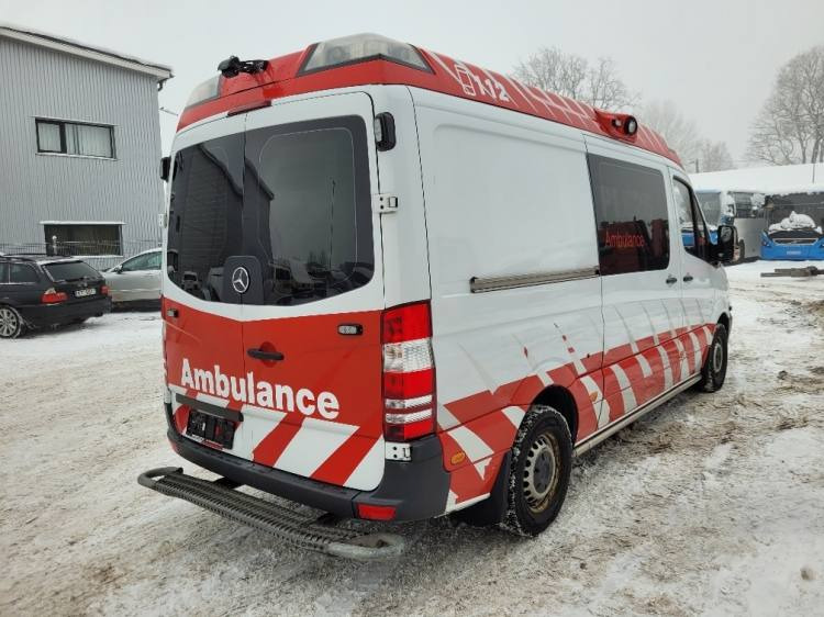 MERCEDES – BENZ SPRINTER 3.0D AMBULANCE (PROFILE) KLIMA 7.2015 EURO 6 - אמבולנס: תמונה 4 MERCEDES – BENZ SPRINTER 3.0D AMBULANCE (PROFILE) KLIMA 7.2015 EURO 6 - אמבולנס: תמונה 4