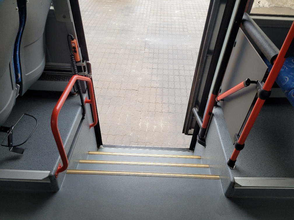 אוטובוס פרברים VOLVO B9R VEST CONTRAST, KLIIMA, 10.2012, EURO 5, HANDICAP LIFT, 51 seats, 12,8m: תמונה 18