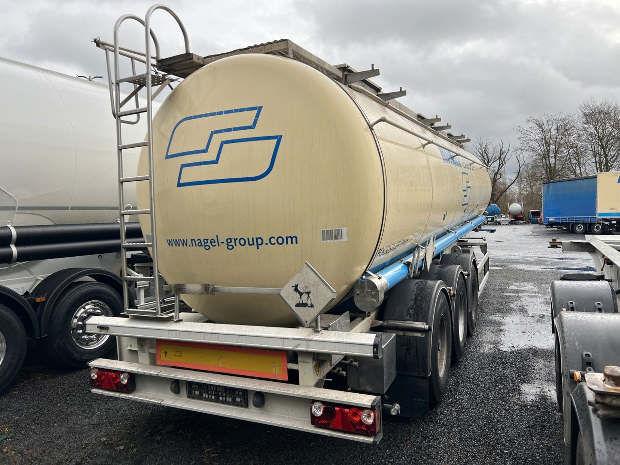 Lag 32.000 l Lebensmitteltank, 3 Kammern, ADR - סמיטריילר מכל: תמונה 3 Lag 32.000 l Lebensmitteltank, 3 Kammern, ADR - סמיטריילר מכל: תמונה 3