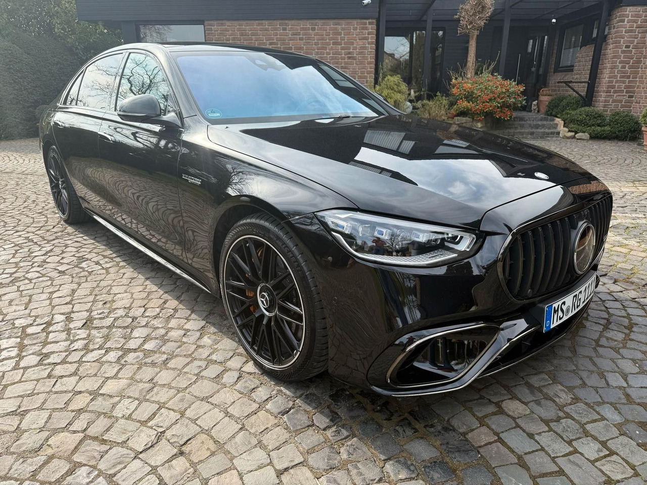 Mercedes-Benz S 63 AMG S -Klasse Lim. S 63 AMG e 4Matic+ L - סדאן: תמונה 1 Mercedes-Benz S 63 AMG S -Klasse Lim. S 63 AMG e 4Matic+ L - סדאן: תמונה 1